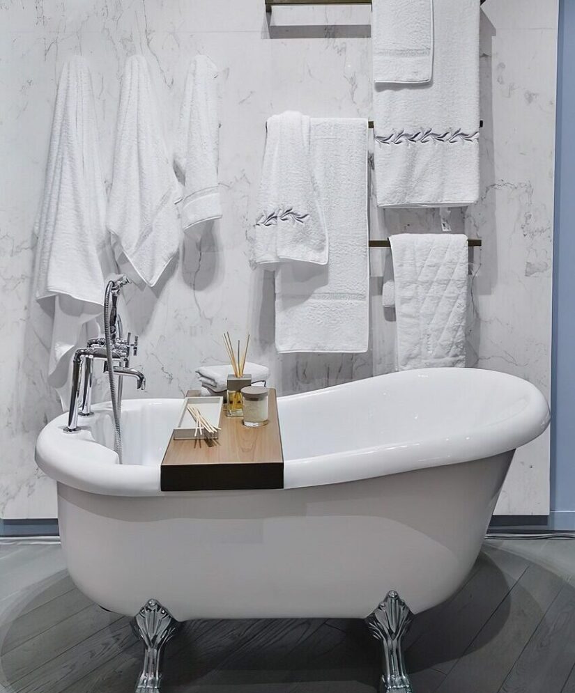 bathroom, bath, bathtub